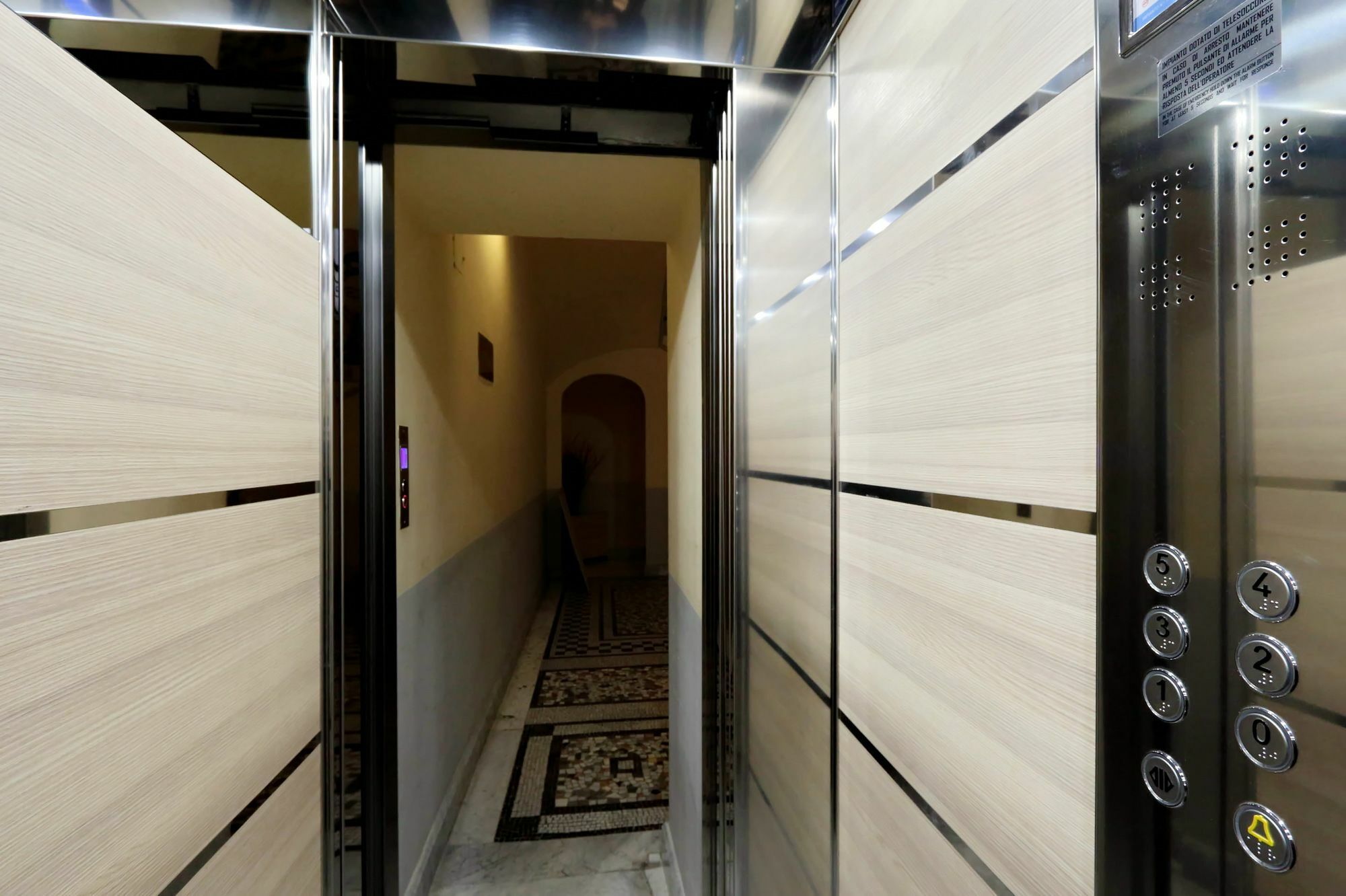 Pensión Relais Vittoria Colonna 3*